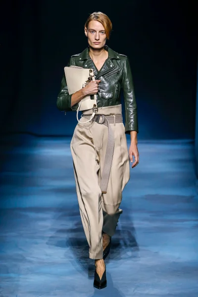 Look 9